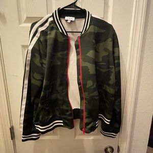 Women’s Camouflage Jacket